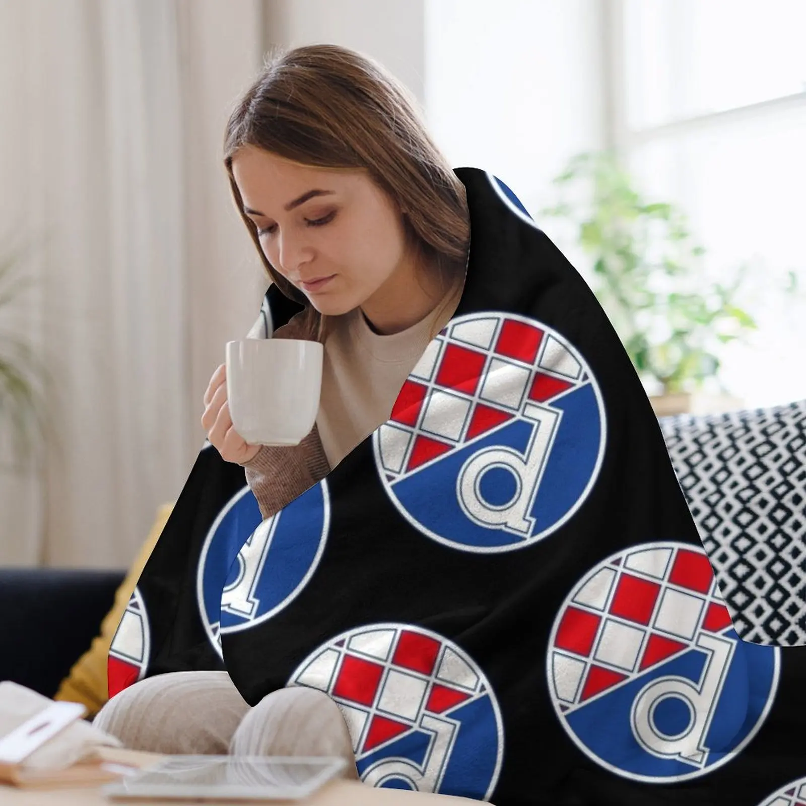Dinamo Zagreb Throw Blanket Ye – 3D Printing Zagreb recenzja i cena
