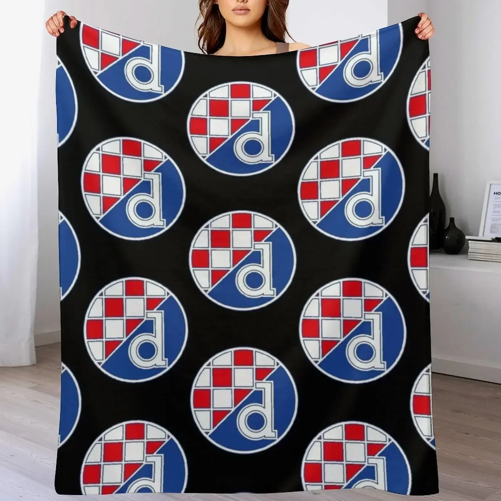 Dinamo Zagreb Throw Blanket Wa – 3D Printing Zagreb recenzja i cena